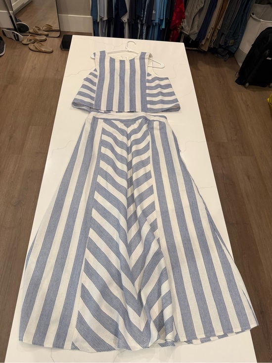 entro Dresses & Skirts - entro Blue and White Striped Two-Piece Set cropped top with high waisted skirt!